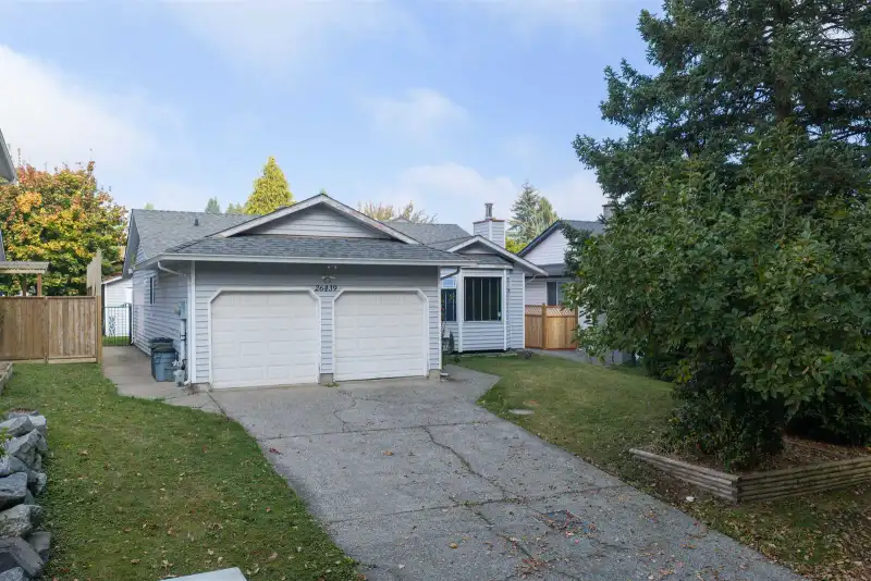 26439 28 AVENUE - photo 1 of 25