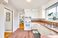 50 E 37TH AVENUE - thumbnail 7