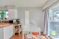 50 E 37TH AVENUE - thumbnail 9