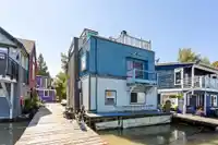 5 20837 LOUIE CRESCENT - thumbnail 2