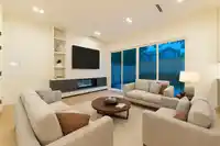 2 773 E 61ST AVENUE - thumbnail 2
