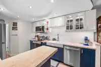 135 1386 LINCOLN DRIVE - thumbnail 1