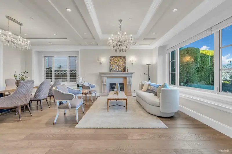 3369 PUGET DRIVE - photo 4 of 40