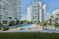531 2220 KINGSWAY STREET - thumbnail 1