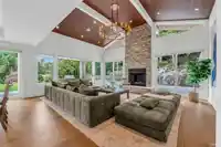 565 ROBIN HOOD ROAD - thumbnail 14