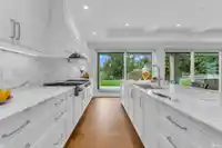 565 ROBIN HOOD ROAD - thumbnail 10