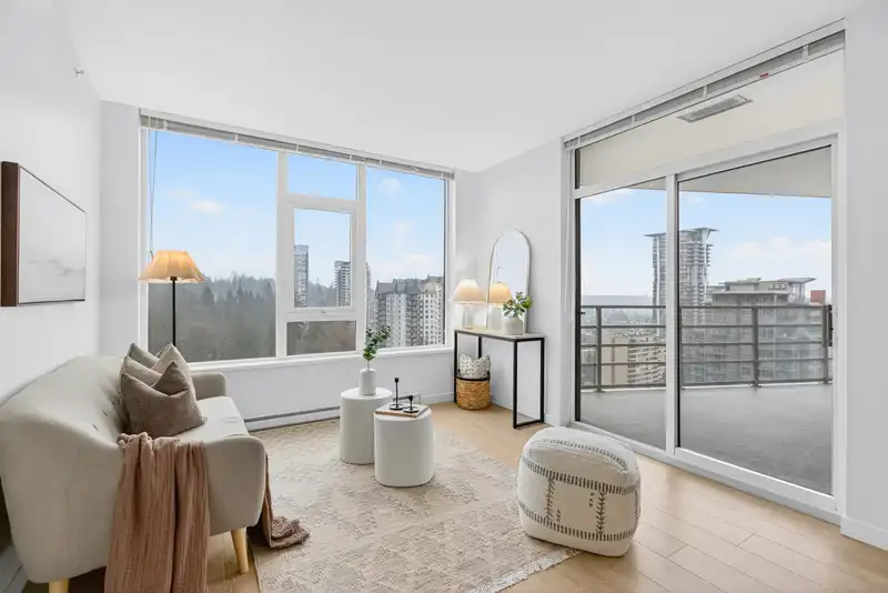 1706 530 WHITING WAY - photo 1 of 37