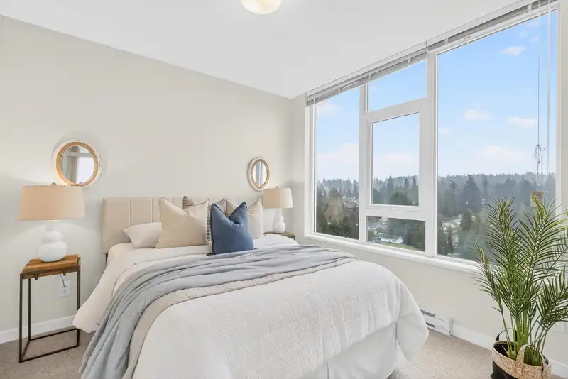 1706 530 WHITING WAY - photo 4 of 37