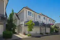 23 8476 207A STREET - thumbnail 3