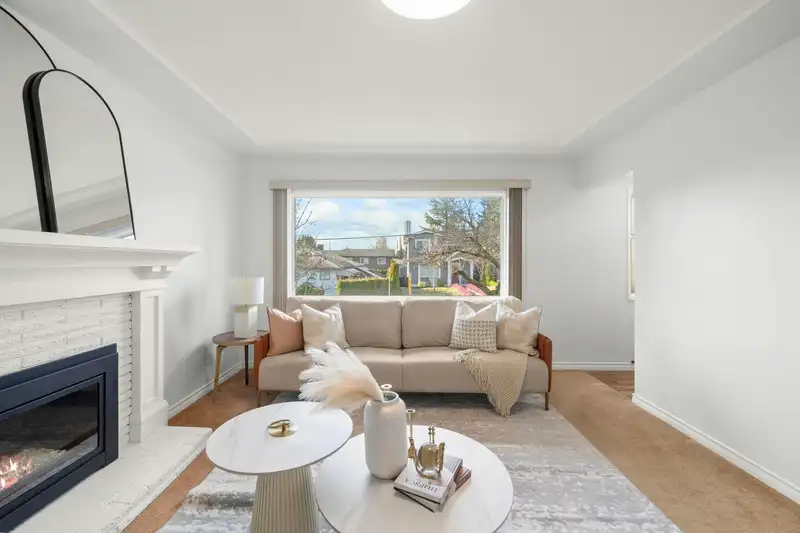7776 DAVIES STREET - photo 4 of 31