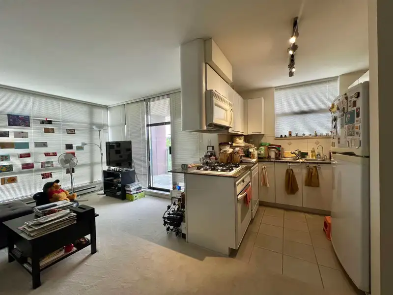 611 5933 COONEY ROAD - photo 4 of 10
