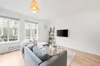 12 15399 GUILDFORD DRIVE - thumbnail 6