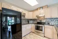 24 9727 152B STREET - thumbnail 15