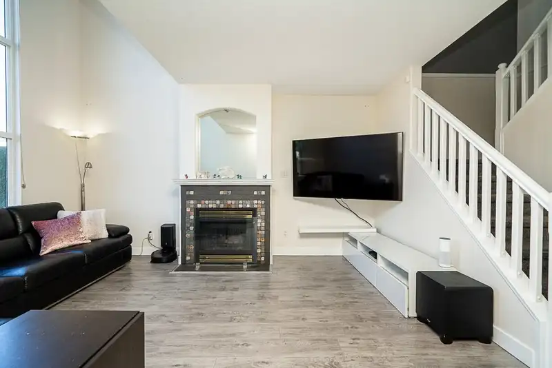 52 1370 RIVERWOOD GATE - photo 2 of 38