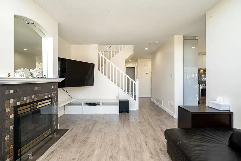 52 1370 RIVERWOOD GATE - photo 4 of 38