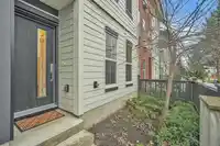 13 8161 201 STREET - thumbnail 2