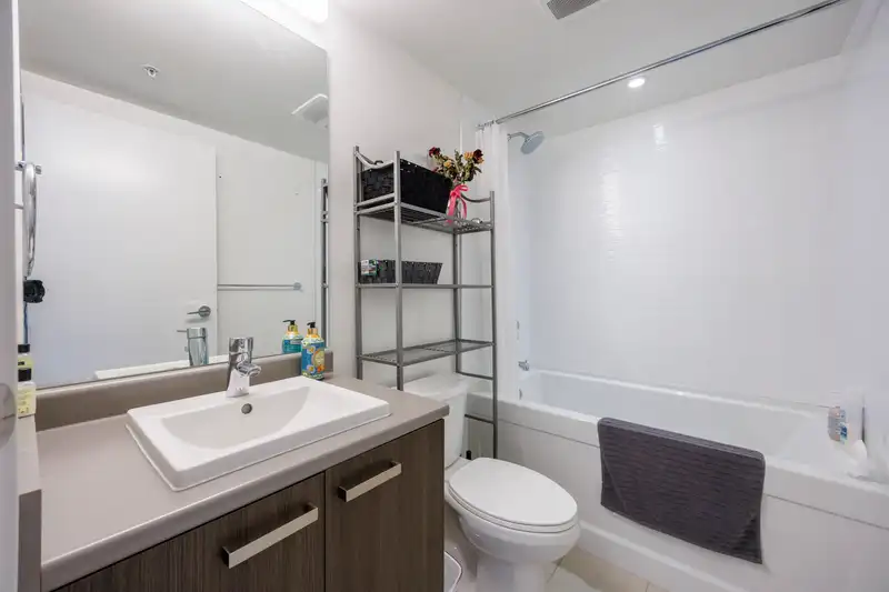 3708 13325 102A AVENUE - photo 4 of 28