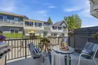 53 8130 136A STREET - thumbnail 2