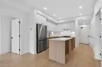 504 19885 76 AVENUE - thumbnail 8