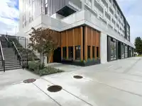 302 3055 MURRAY STREET - thumbnail 1