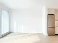 302 3055 MURRAY STREET - thumbnail 4