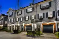 25 2495 DAVIES AVENUE - thumbnail 1