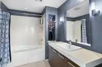 25 2495 DAVIES AVENUE - thumbnail 16