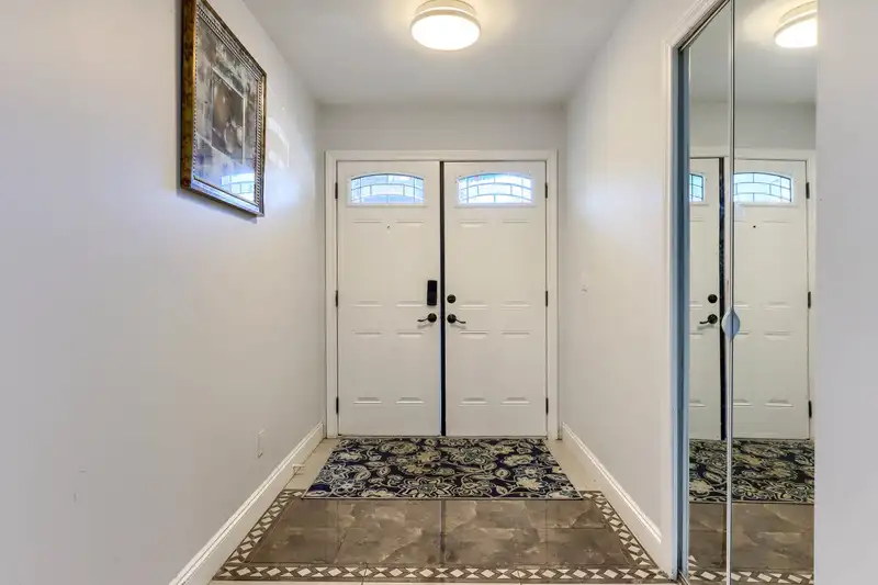 6445 KING GEORGE BOULEVARD - photo 3 of 26