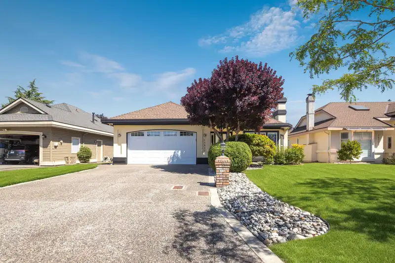 14917 24A AVENUE - photo 1 of 39