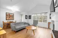 302 333 E 1ST STREET - thumbnail 1