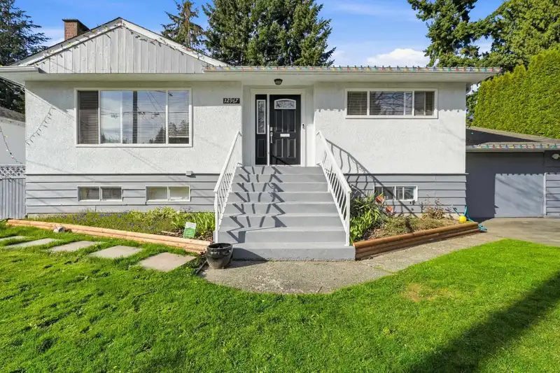 12967 98A AVENUE - photo 2 of 21