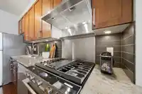 306 2055 YUKON STREET - thumbnail 8