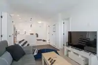 401 8327 201 STREET - thumbnail 11