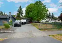 4536 199A STREET - thumbnail 40
