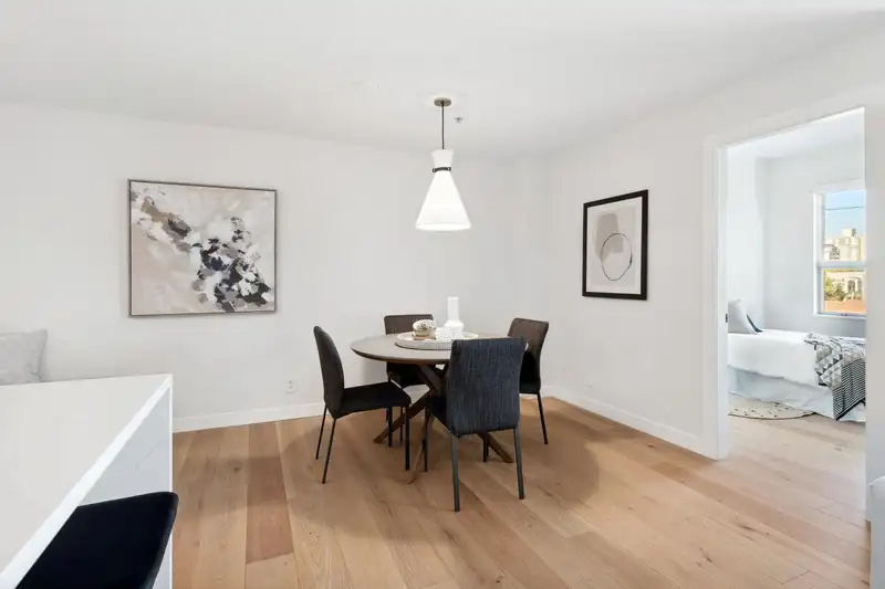 402 5790 E BOULEVARD - photo 4 of 30