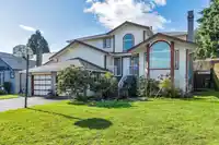 1859 WALNUT CRESCENT - thumbnail 1