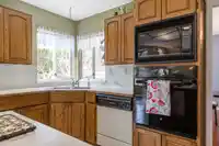 1859 WALNUT CRESCENT - thumbnail 12