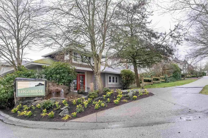 34 14952 58 AVENUE - photo 1 of 21