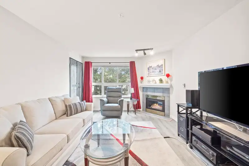 312 8068 120A STREET - photo 2 of 23