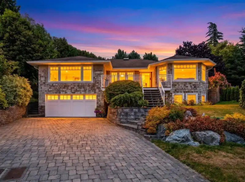 16063 8 AVENUE - photo 1 of 40