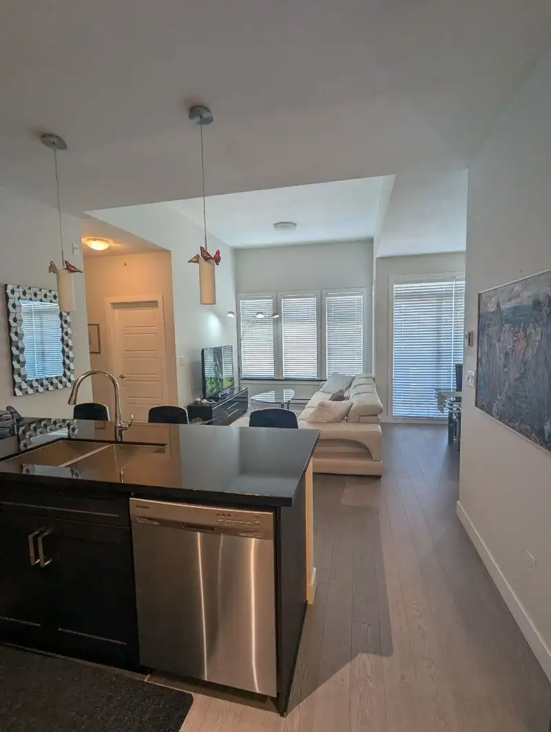 401 20062 FRASER HIGHWAY - photo 4 of 16