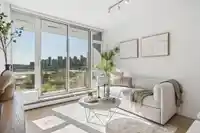 605 1708 COLUMBIA STREET - thumbnail 2