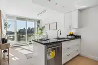 605 1708 COLUMBIA STREET - thumbnail 9