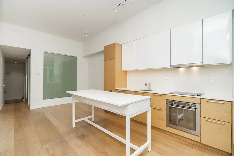 103 13438 CENTRAL AVENUE - photo 4 of 39