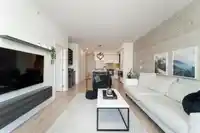 517 725 MARINE DRIVE - thumbnail 5