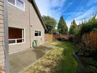 11 8631 NO.3 ROAD - thumbnail 18