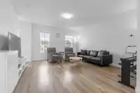 60 8371 202B STREET - thumbnail 11