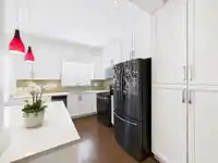 8 6700 RUMBLE STREET - thumbnail 7