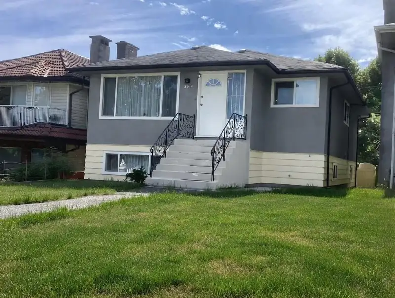 3312 QUEENS AVENUE - photo 1 of 11