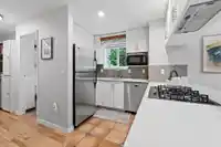 218 W 15TH AVENUE - thumbnail 8